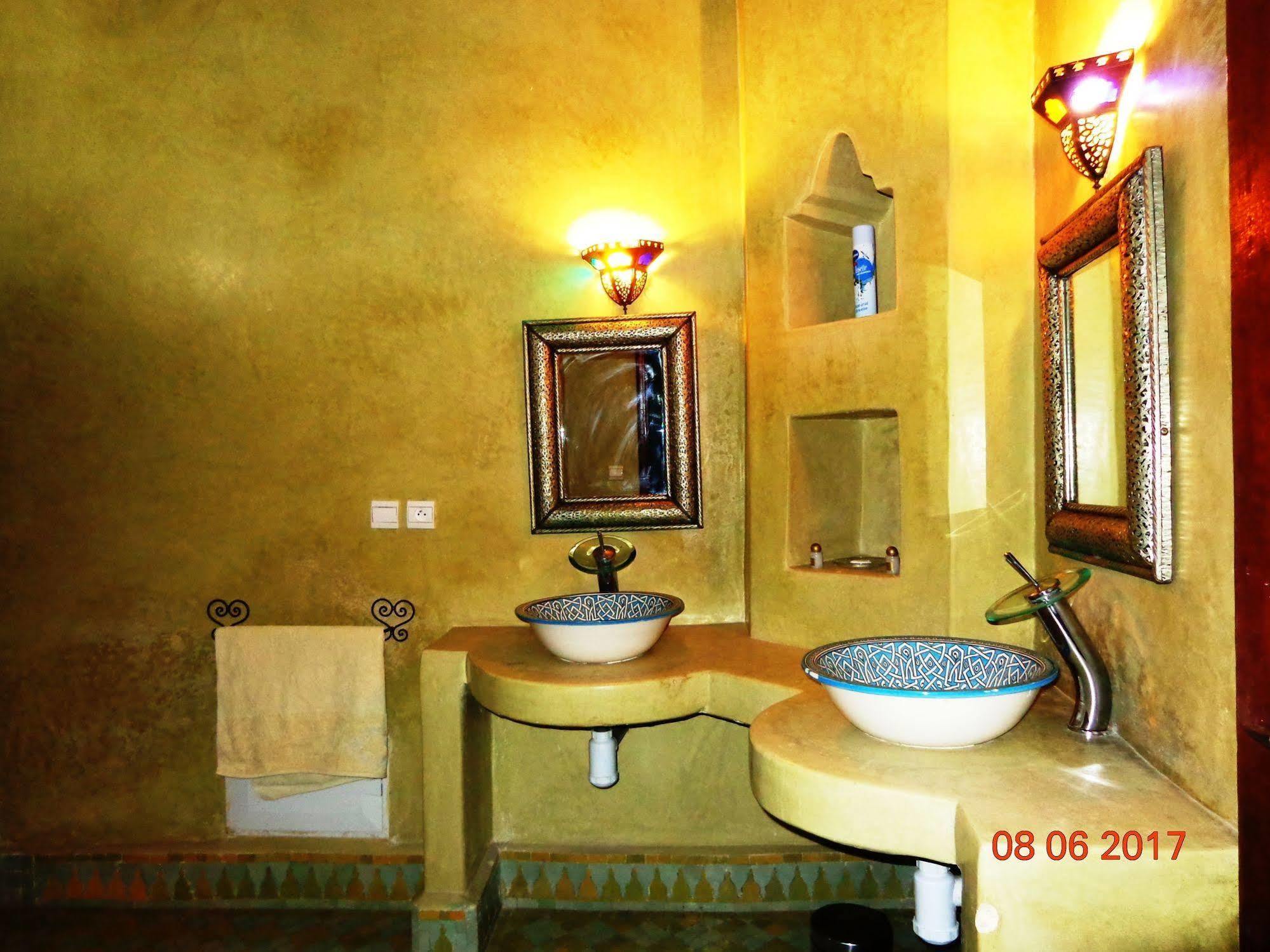 Riad Zitouna Fès Exteriör bild